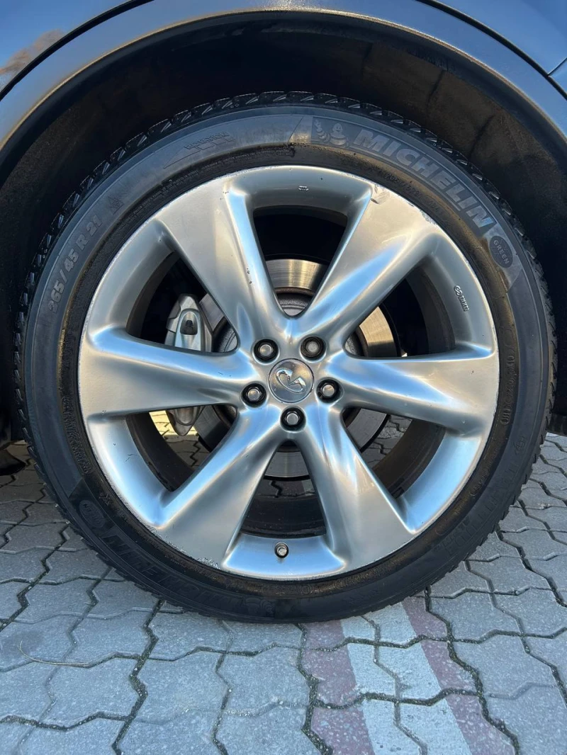 Infiniti Fx 30 DS, снимка 6 - Автомобили и джипове - 52240131