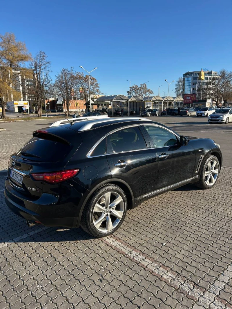 Infiniti Fx 30 DS, снимка 5 - Автомобили и джипове - 52240131