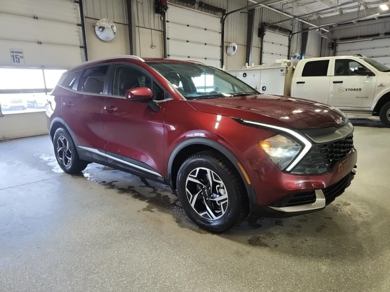 Kia Sportage * LX * CARFAX * БЕЗ ПЪРВОНАЧАЛНА ВНОСКА, снимка 2 - Автомобили и джипове - 52814231