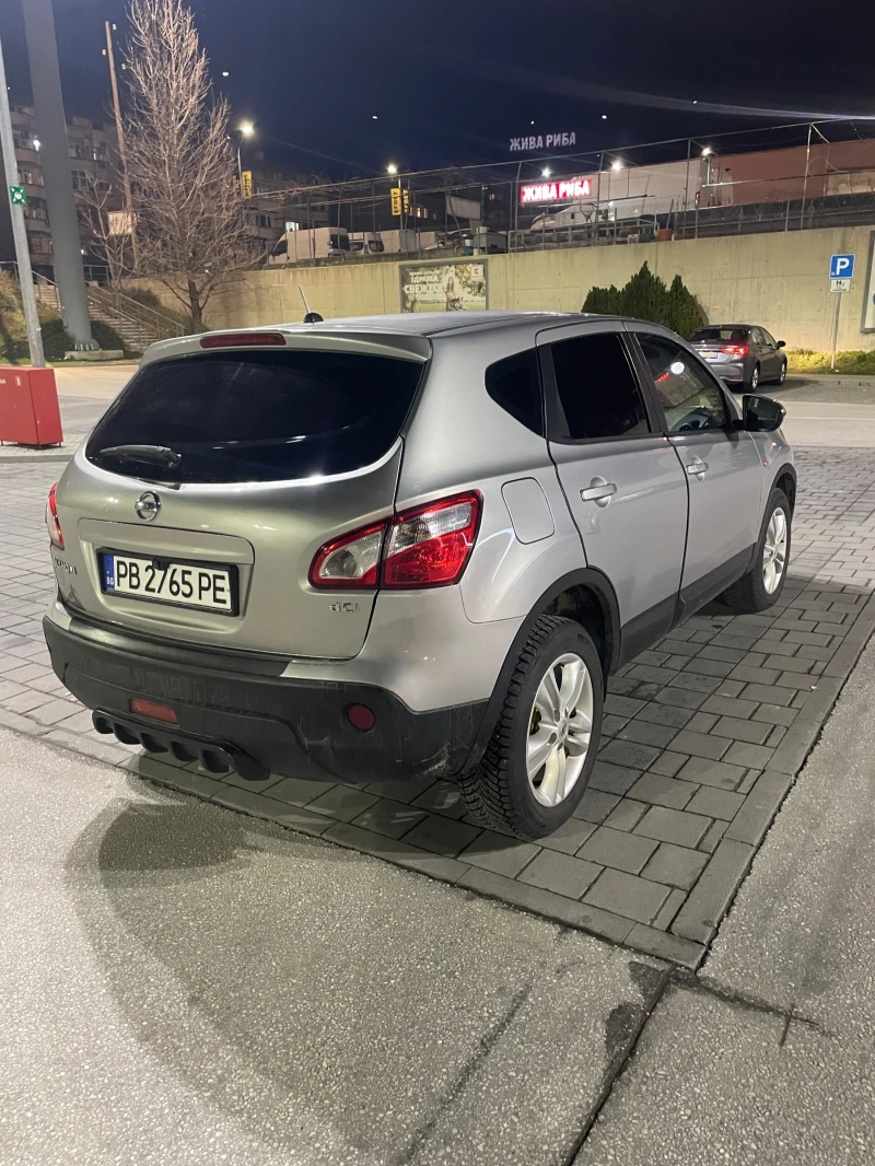 Nissan Qashqai 2.0 dci, снимка 4 - Автомобили и джипове - 53327715