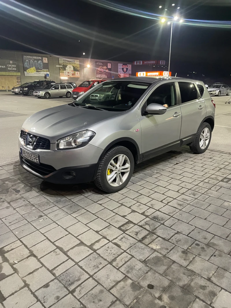 Nissan Qashqai 2.0 dci, снимка 2 - Автомобили и джипове - 53327715