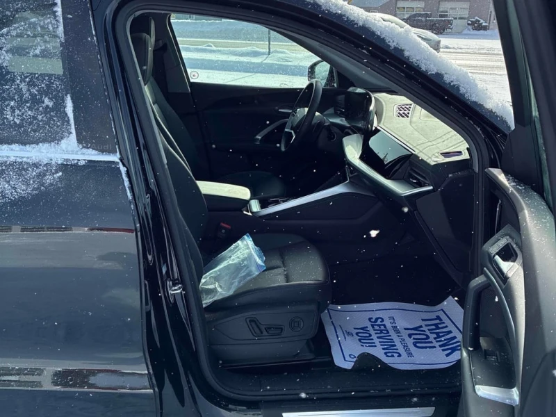 Audi Q5 / 2.0 TFSI quattro / Дистроник / Pano / Carfax , снимка 10 - Автомобили и джипове - 53358003