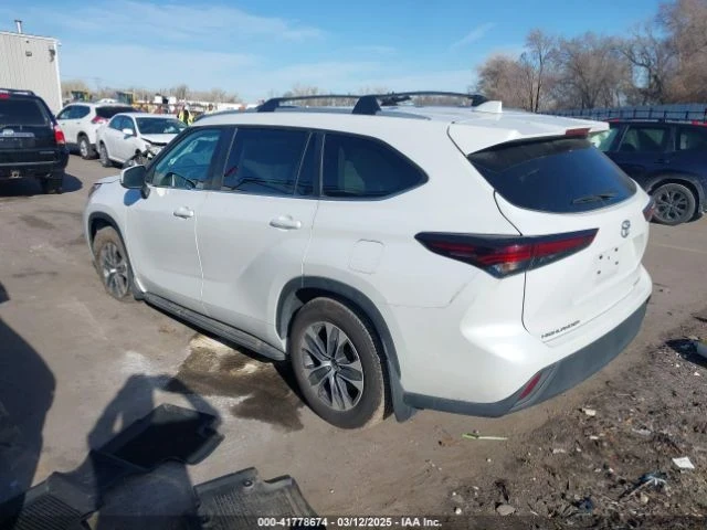 Toyota Highlander  - изображение 4