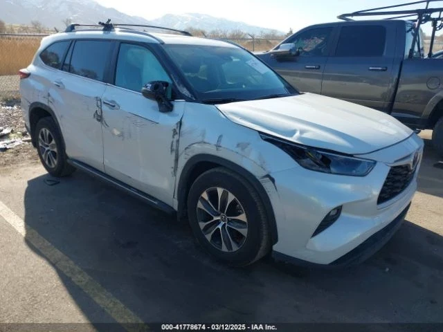 Toyota Highlander  - изображение 2