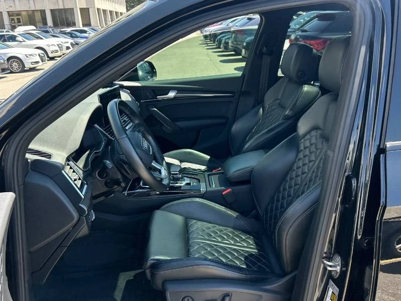 Audi SQ5 * Technik * ДИСТРОНИК * 360 * 2 КЛЮЧА * PANO, снимка 7 - Автомобили и джипове - 55254468