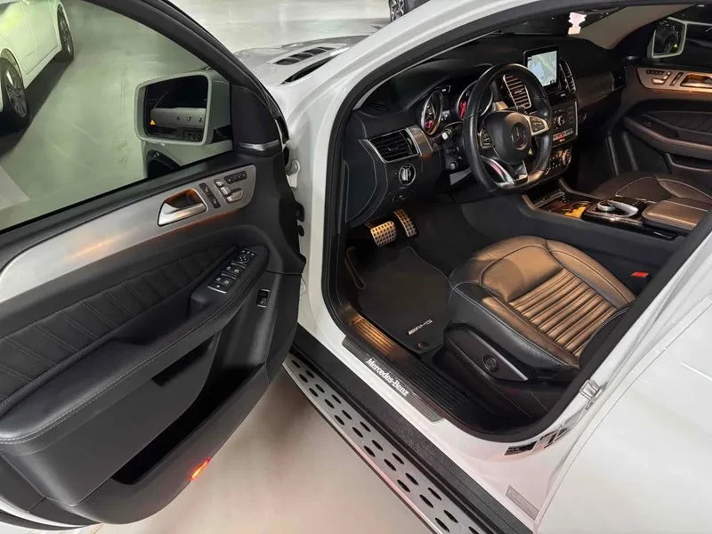 Mercedes-Benz GLE 350 D 4Matic Coupe - САМО 30% АВАНС, снимка 13 - Автомобили и джипове - 55485445