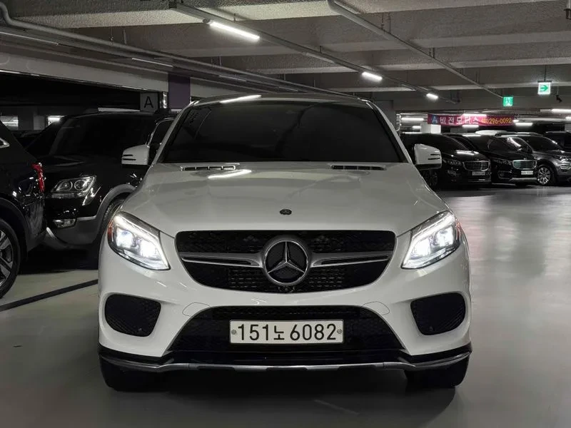 Mercedes-Benz GLE 350 D 4Matic Coupe - САМО 30% АВАНС, снимка 3 - Автомобили и джипове - 55485445