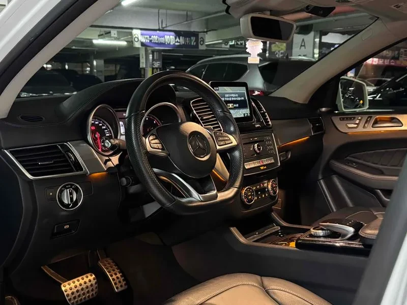 Mercedes-Benz GLE 350 D 4Matic Coupe - САМО 30% АВАНС, снимка 10 - Автомобили и джипове - 55485445