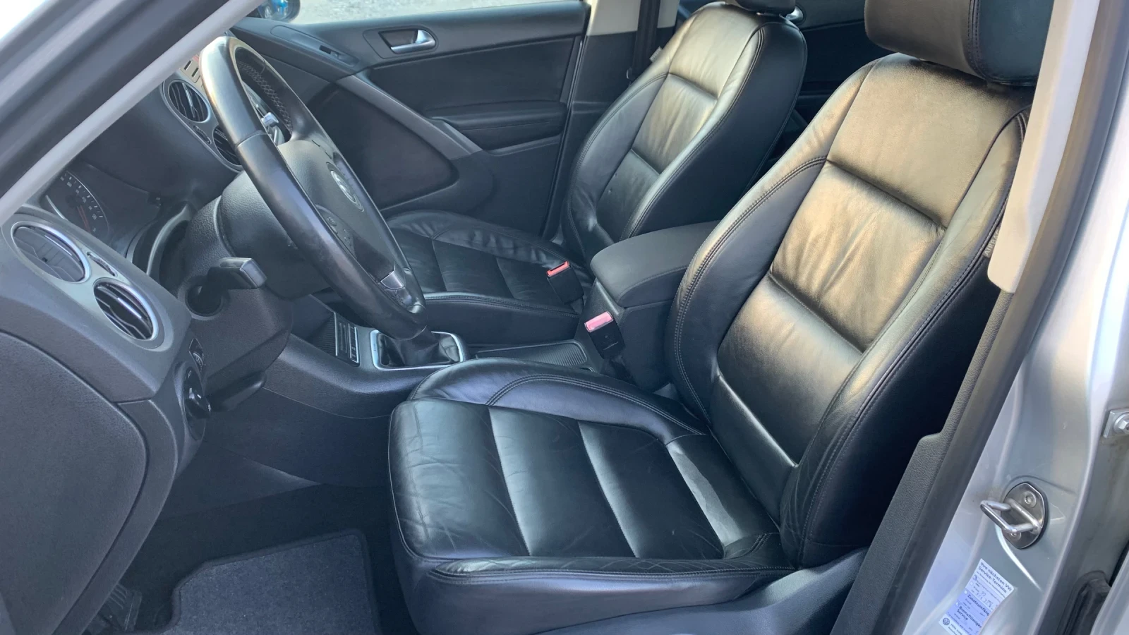VW Tiguan 2.0TDI* 140HP* 4x4* NAVI* KOJA - изображение 9
