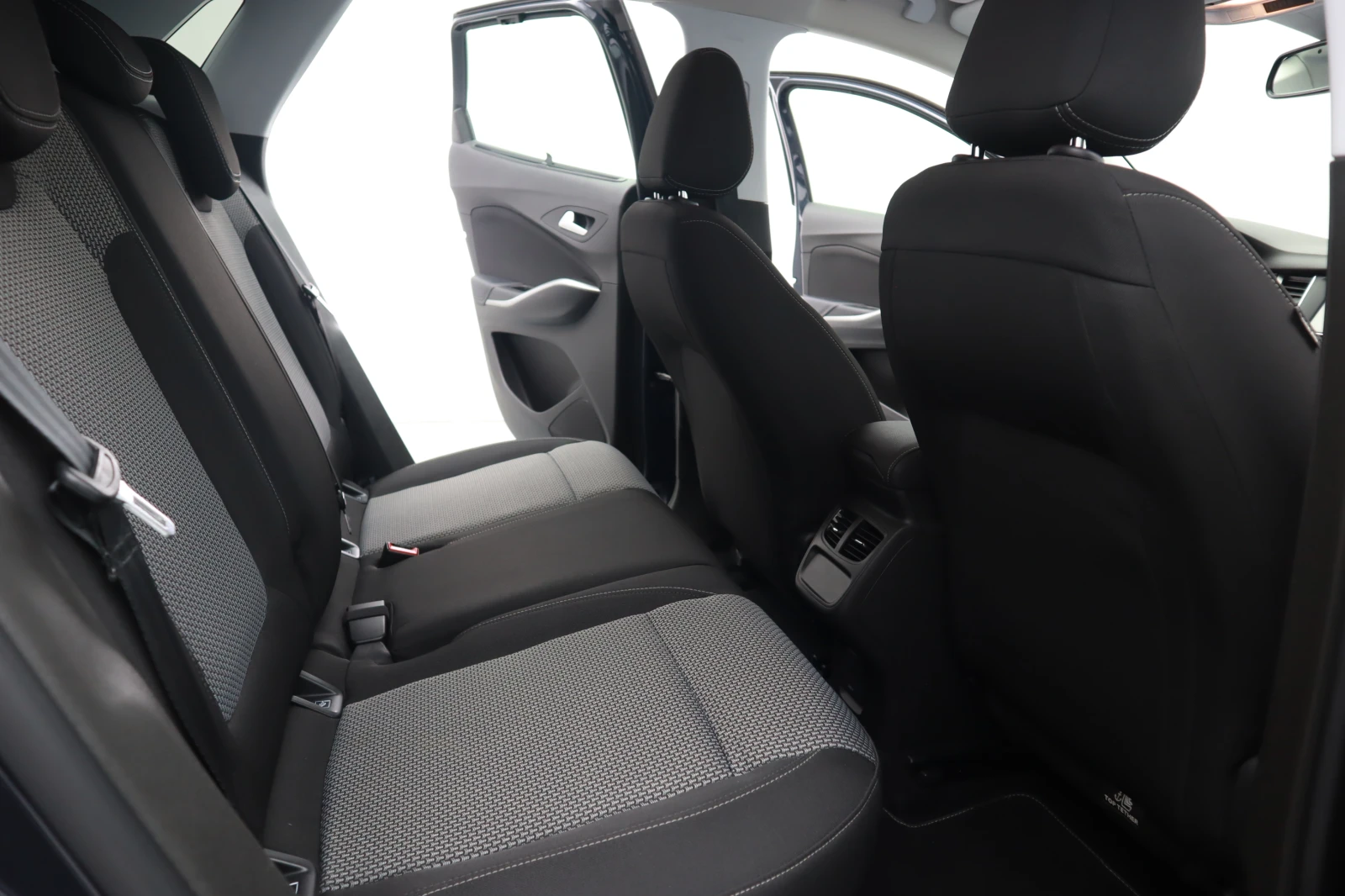 Opel Grandland X 1.2 Turbo | Mobile.bg   12