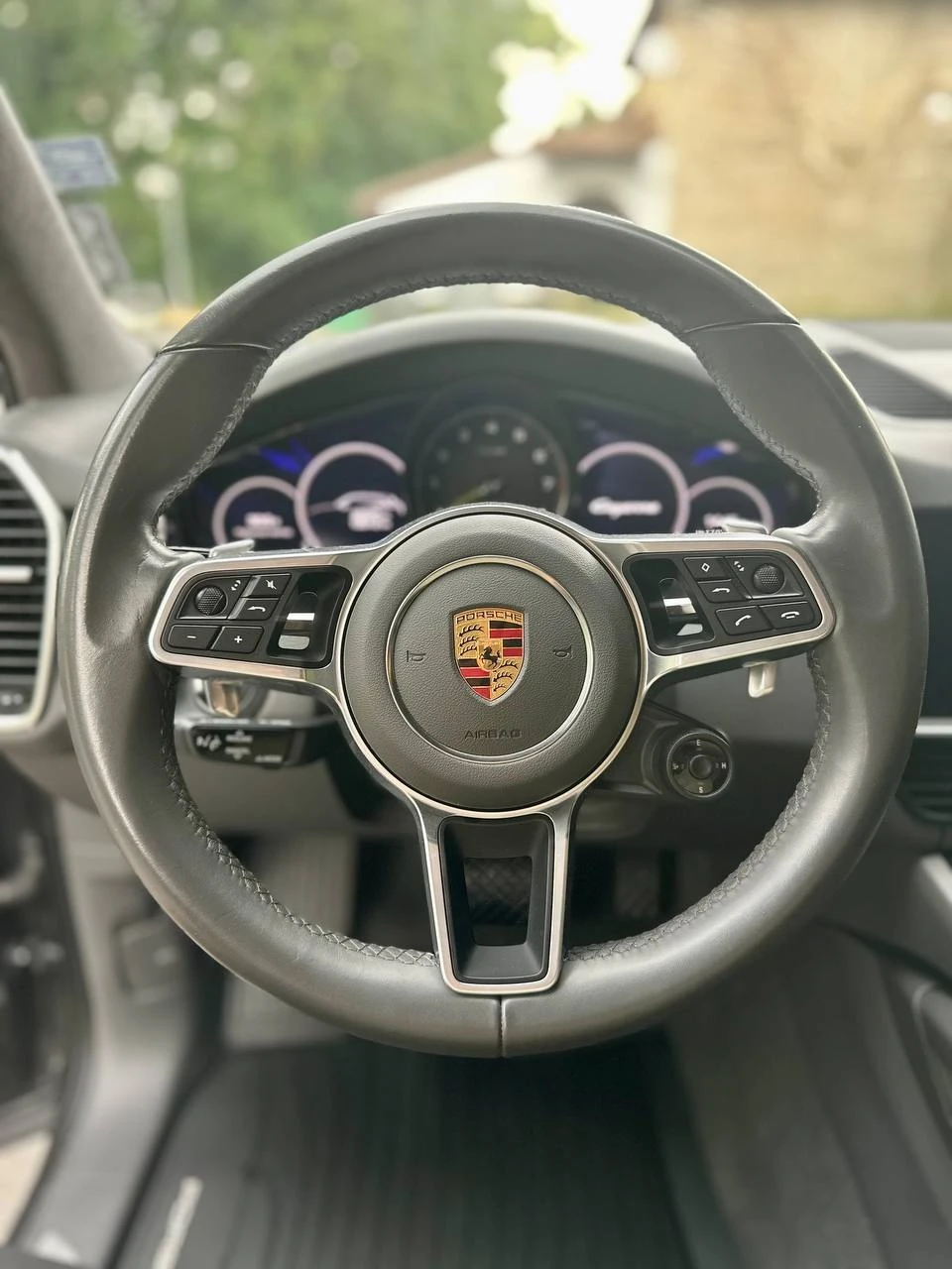 Porsche Cayenne PLUG-IN HYBRID - изображение 8
