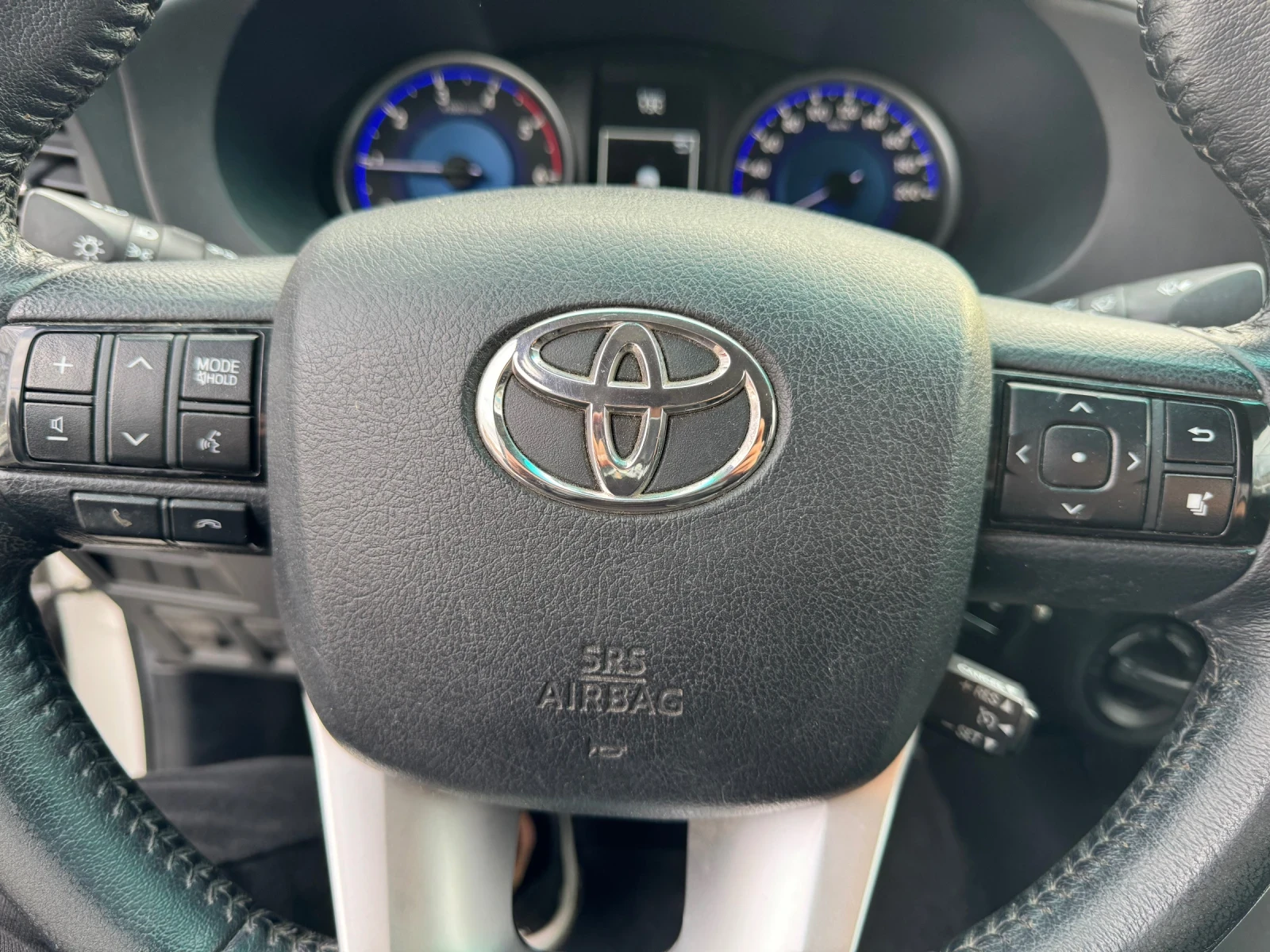 Toyota Hilux 2.4D | Mobile.bg   11