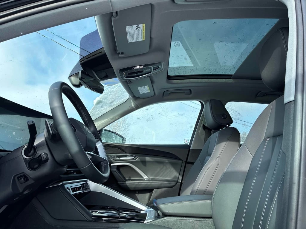 Audi Q5 / 2.0 TFSI quattro / ��������� / Pano / Carfax  | Mobile.bg � ����������� 14