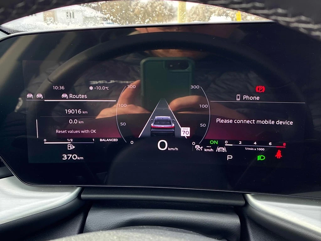 Audi Q5 / 2.0 TFSI quattro / Дистроник / Pano / Carfax  - изображение 8