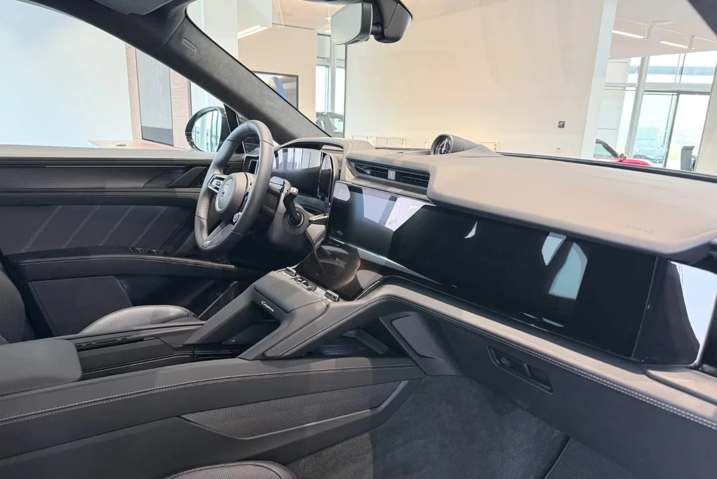 Porsche Cayenne TURBO ELECTRIC / HEAD UP / PANO / BOSE / 360 /, снимка 15 - Автомобили и джипове - 54912015