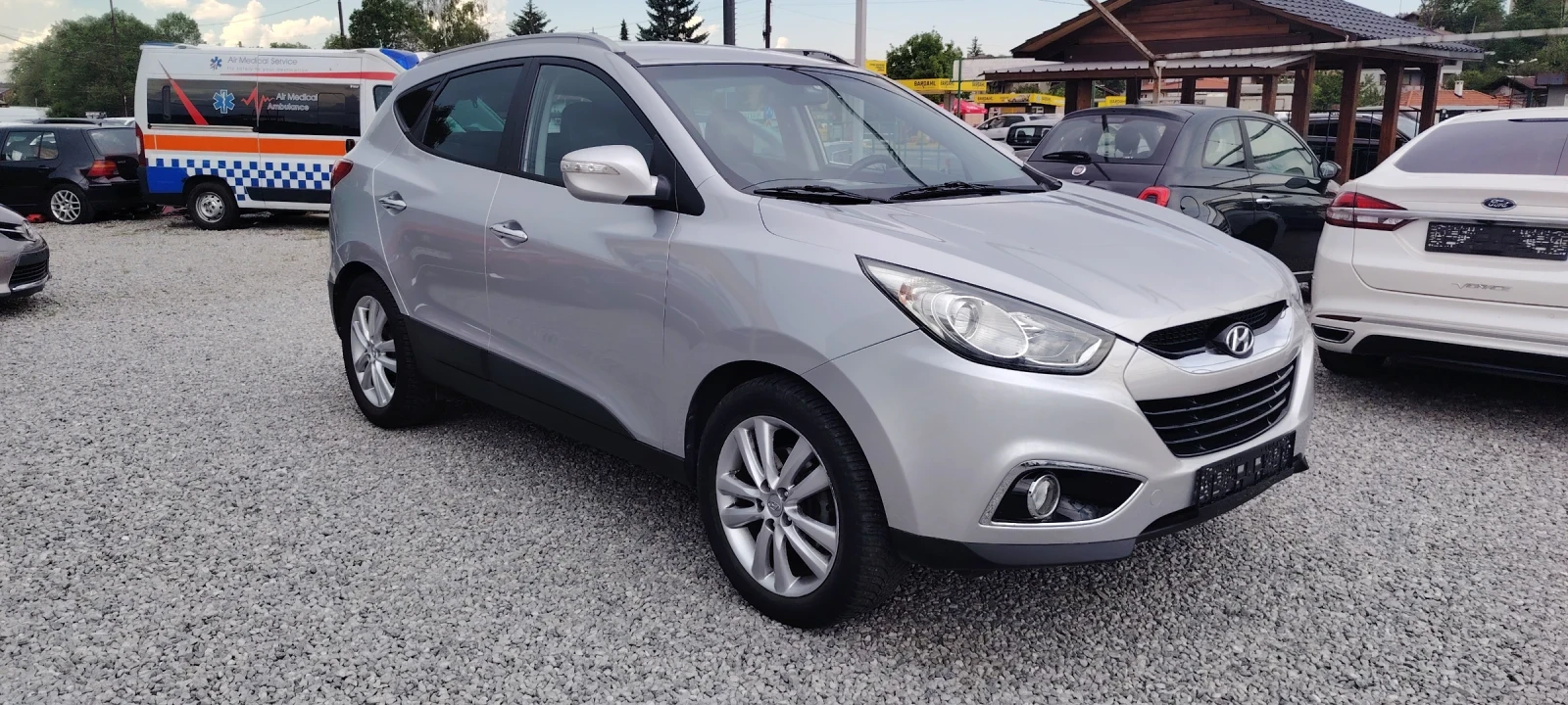 Hyundai IX35 2, 0crdi-184 к.с 4х4, Автоматик.. , снимка 2 - Автомобили и джипове - 55016811
