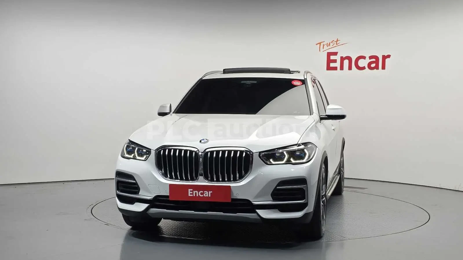 BMW X5 ОБДУХВАНЕ * ЛАЗЕРИ * KEYLESS * АВТОКРЕДИТ, снимка 3 - Автомобили и джипове - 55034369