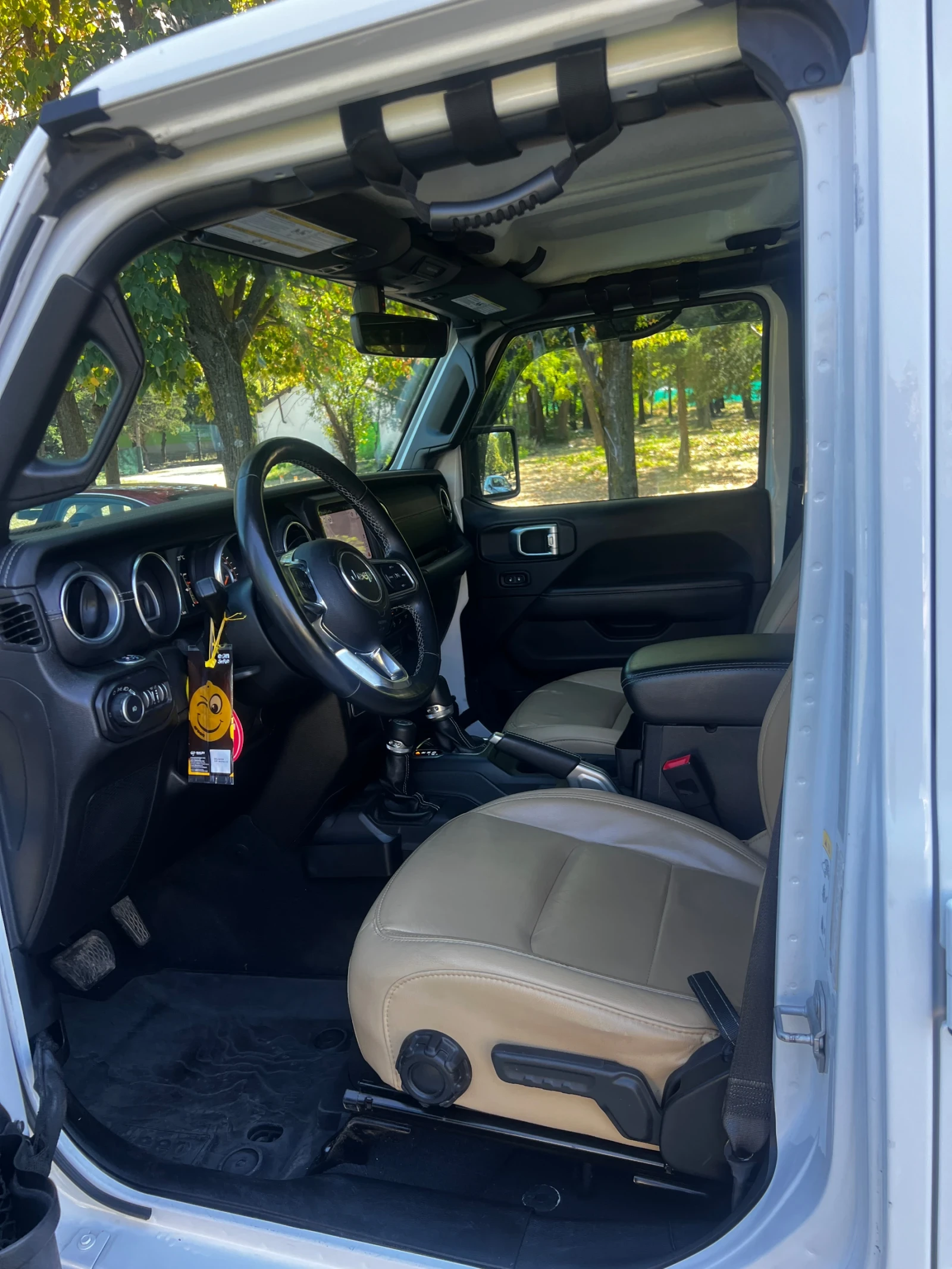 Jeep Wrangler SAHARA JL 3.6 V6 4x4, снимка 12 - Автомобили и джипове - 55686458