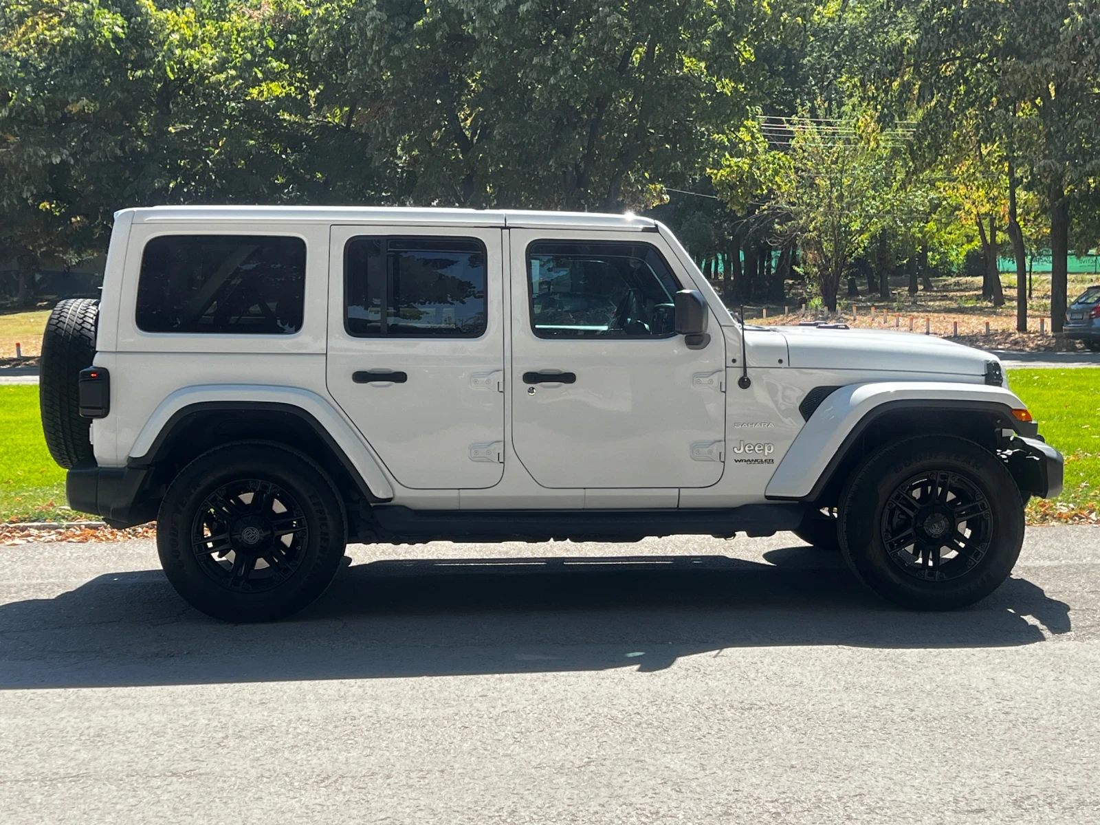 Jeep Wrangler SAHARA JL 3.6 V6 4x4, снимка 7 - Автомобили и джипове - 55686458