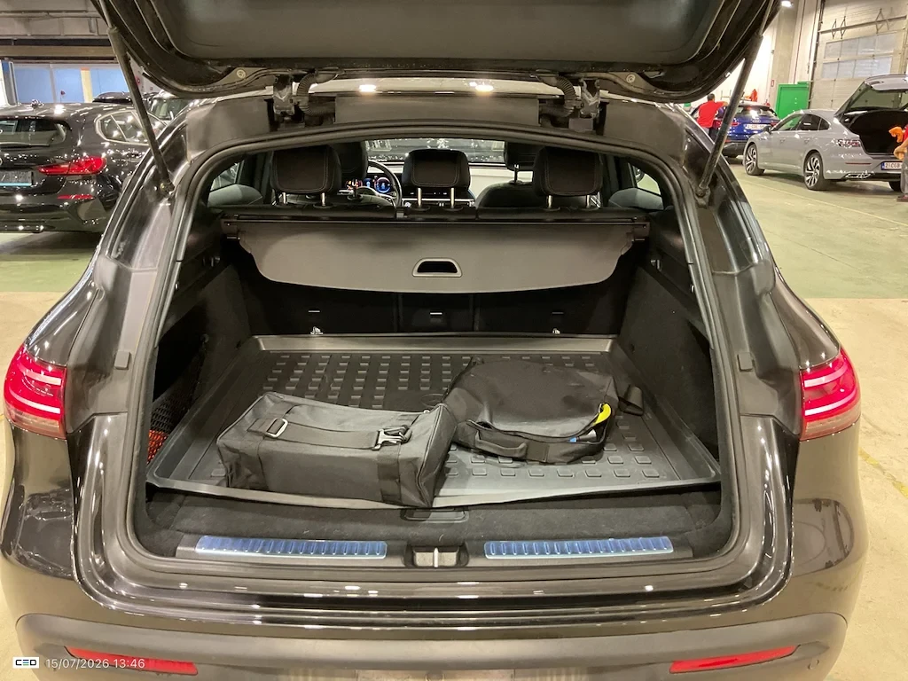 Mercedes-Benz EQC 96% SoH 4-Matic Business Solution, снимка 11 - Автомобили и джипове - 55738283