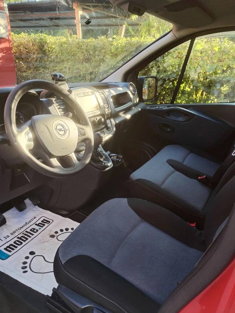 Opel Vivaro Lang, снимка 4 - Бусове и автобуси - 51470999