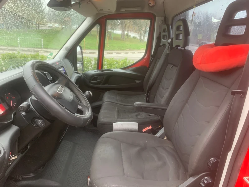 Iveco Daily, снимка 8 - Бусове и автобуси - 52874403