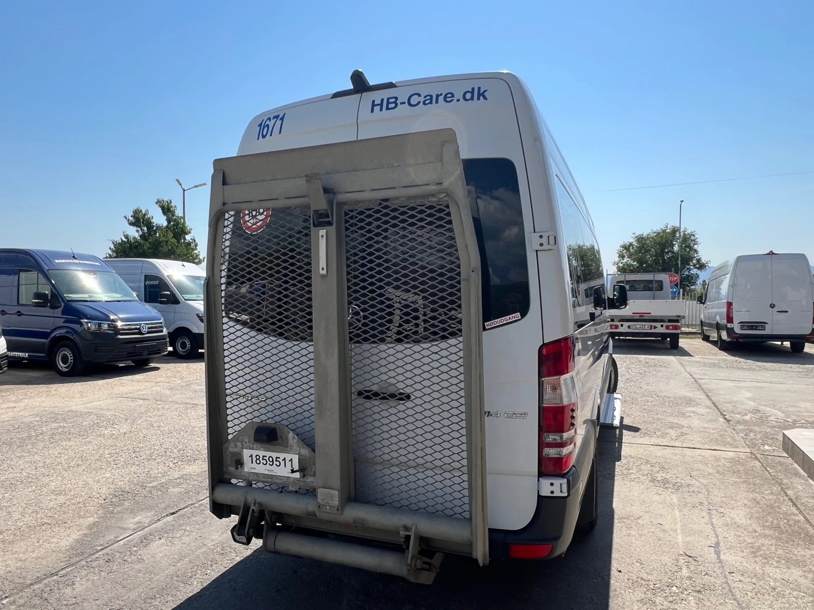 Mercedes-Benz Sprinter 316 Пътнически , 12 Места , EURO6 , Клима  - изображение 4