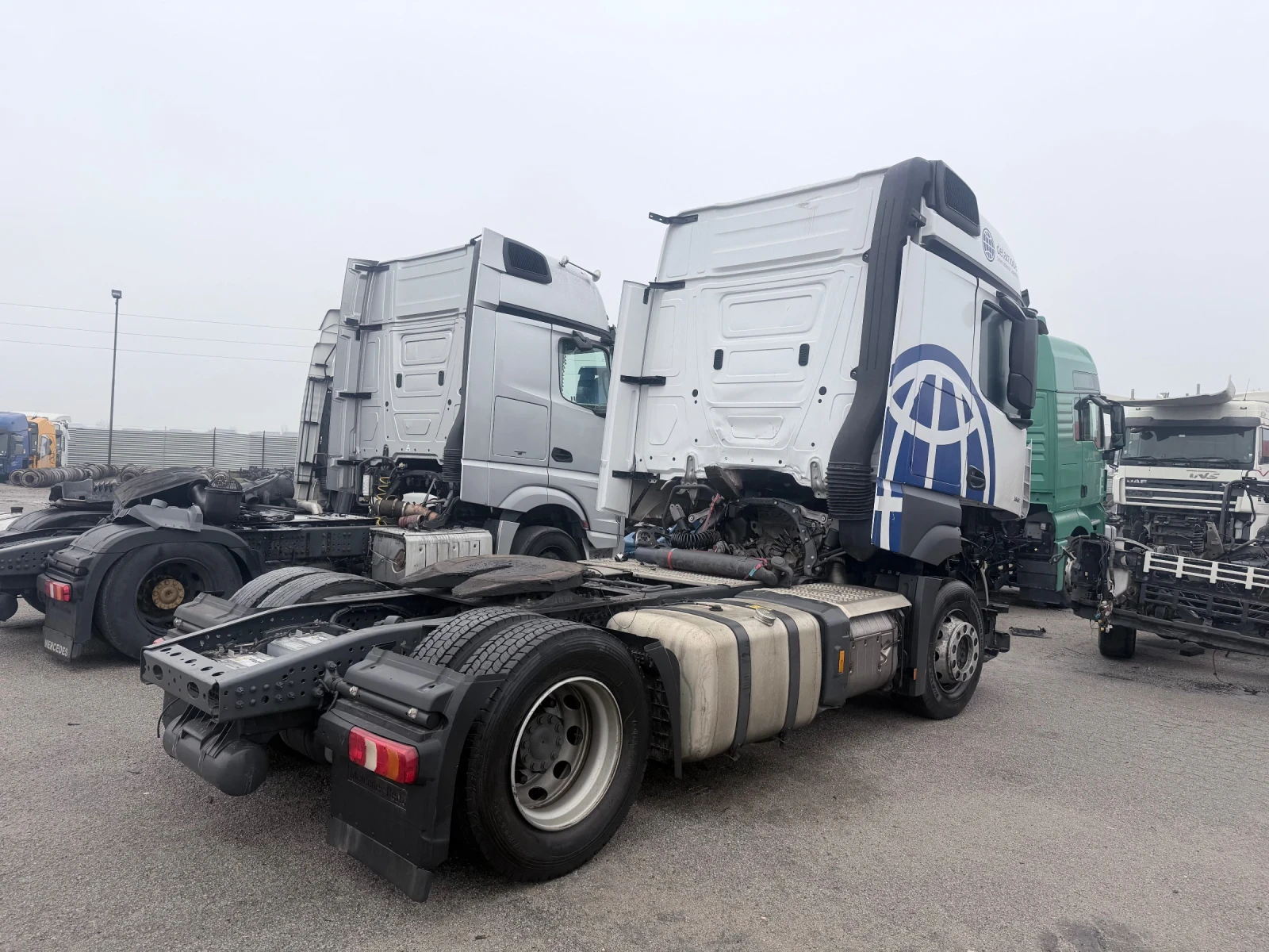 Mercedes-Benz Actros 1851 - изображение 4