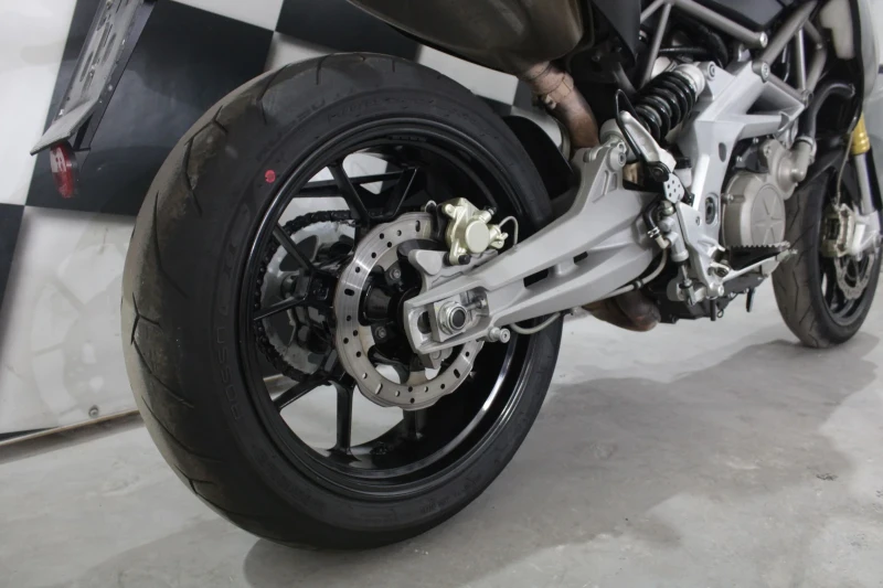Aprilia Dorsoduro 750 2008г., снимка 15 - Мотоциклети и мототехника - 51150033
