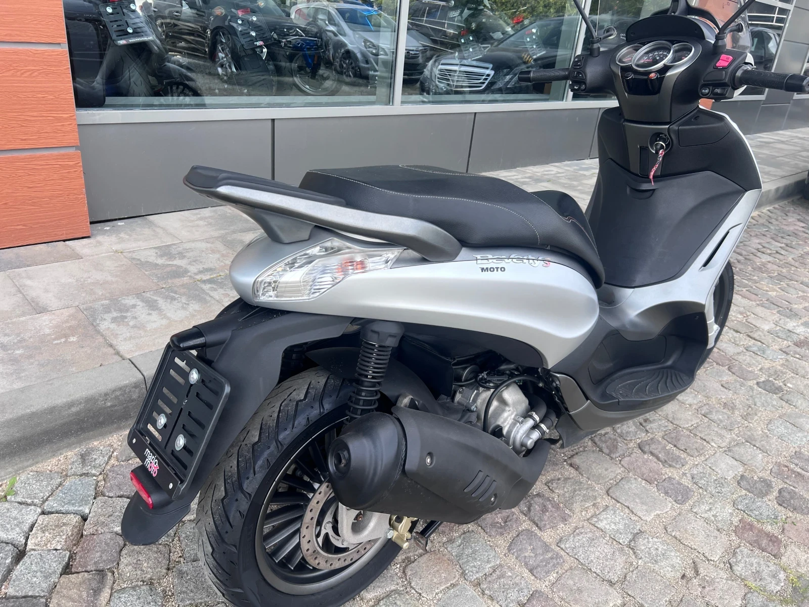 Piaggio Beverly 300 ABS, снимка 3 - Мотоциклети и мототехника - 54265849