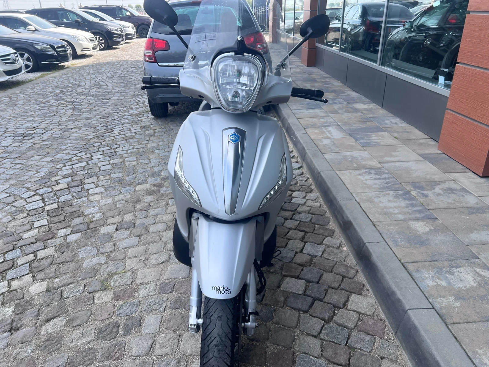 Piaggio Beverly 300 ABS, снимка 8 - Мотоциклети и мототехника - 54265849