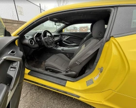 Chevrolet Camaro 2dr Cpe* CARFAX* ВИДЕО, снимка 10