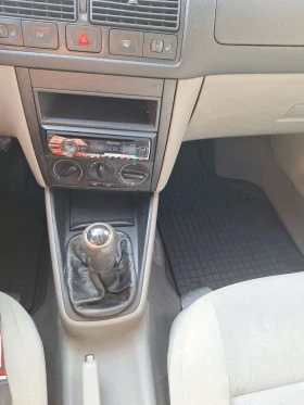 VW Golf 1.9 TDI 101 к.с , снимка 9