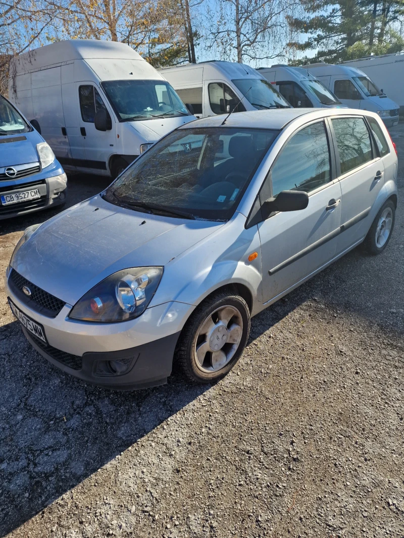 Ford Fiesta, снимка 2 - Автомобили и джипове - 48261723