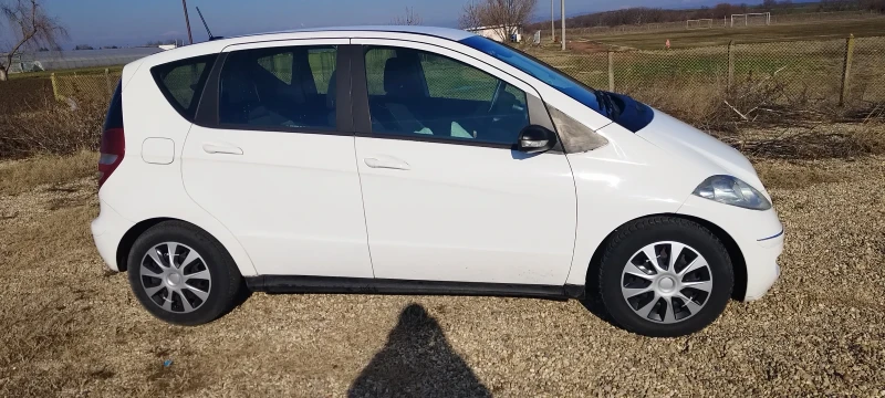 Mercedes-Benz A 180, снимка 4 - Автомобили и джипове - 49104958