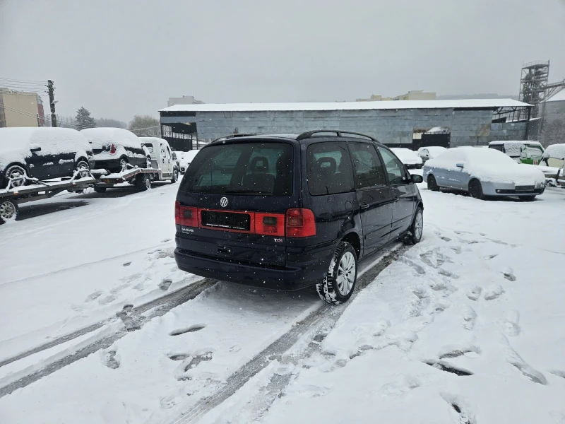 VW Sharan Vw Sharan 1.9tdi клима 7 местен, снимка 5 - Автомобили и джипове - 49134526