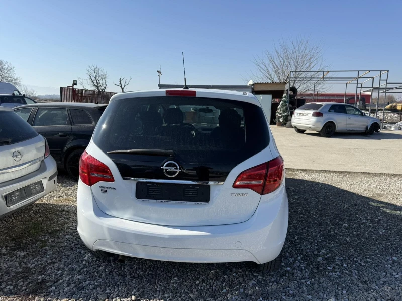 Opel Meriva, снимка 3 - Автомобили и джипове - 49225059