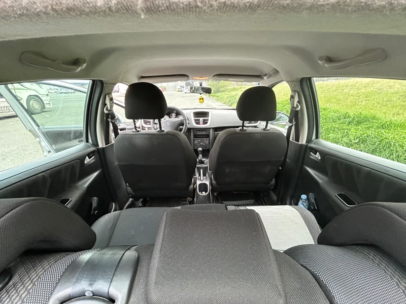 Peugeot 207, снимка 6 - Автомобили и джипове - 52451667