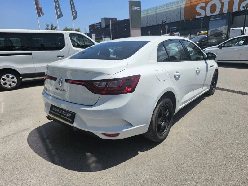 Renault Megane 1.3 TCe 115, снимка 5 - Автомобили и джипове - 51189969