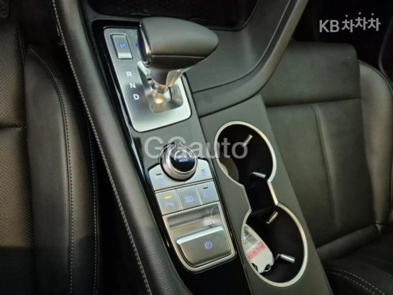 Genesis G70 2.5T AWD стандарт ЛИЗИНГ БЕЗ ПЪРВОНАЧАЛНА ВНОСКА, снимка 9 - Автомобили и джипове - 52650496