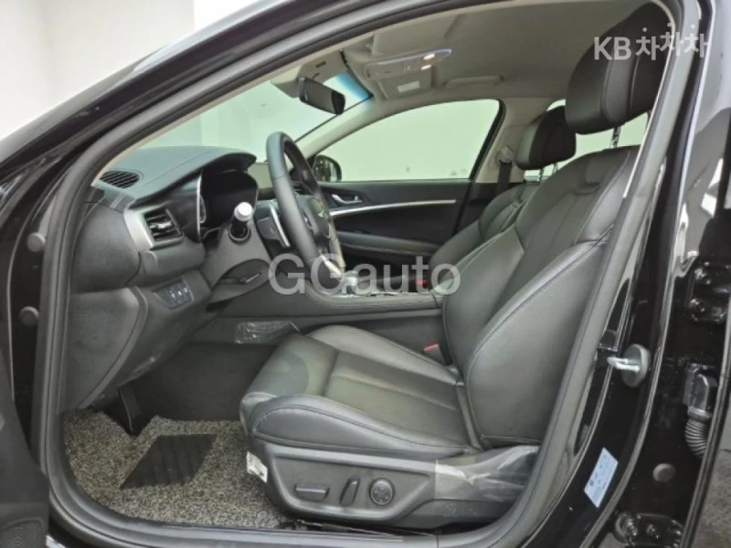 Genesis G70 2.5T AWD стандарт ЛИЗИНГ БЕЗ ПЪРВОНАЧАЛНА ВНОСКА, снимка 5 - Автомобили и джипове - 52650496