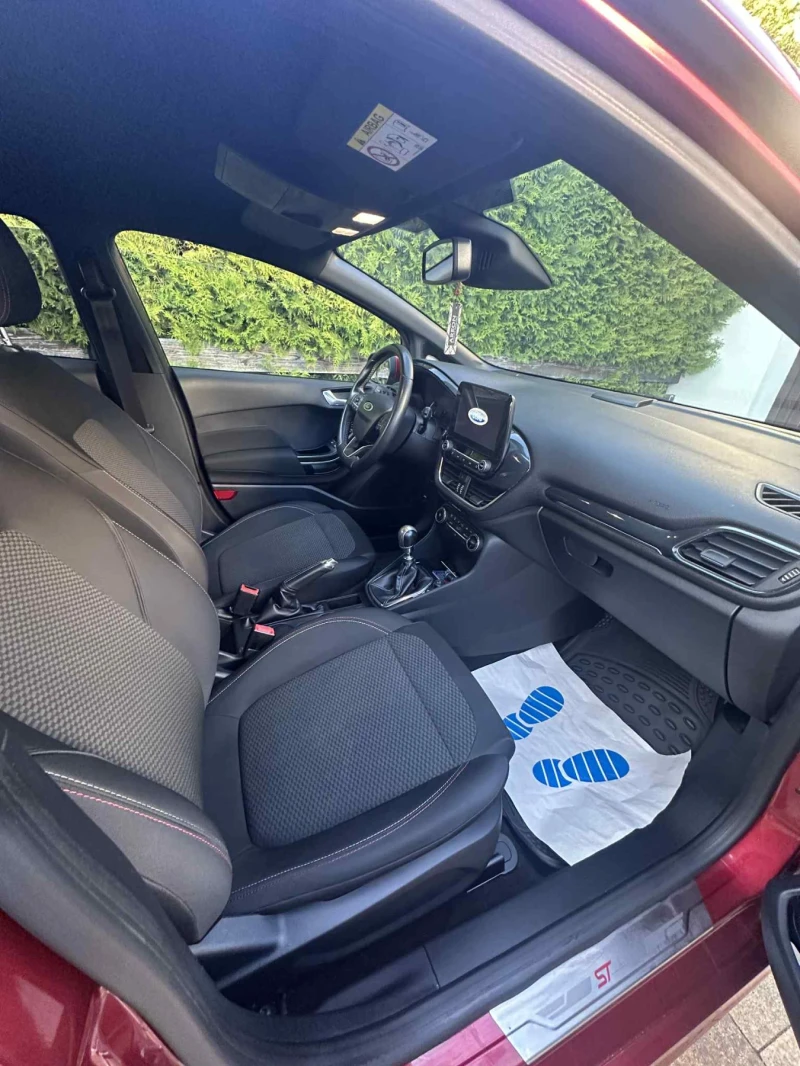 Ford Fiesta ST-line , снимка 8 - Автомобили и джипове - 52513284