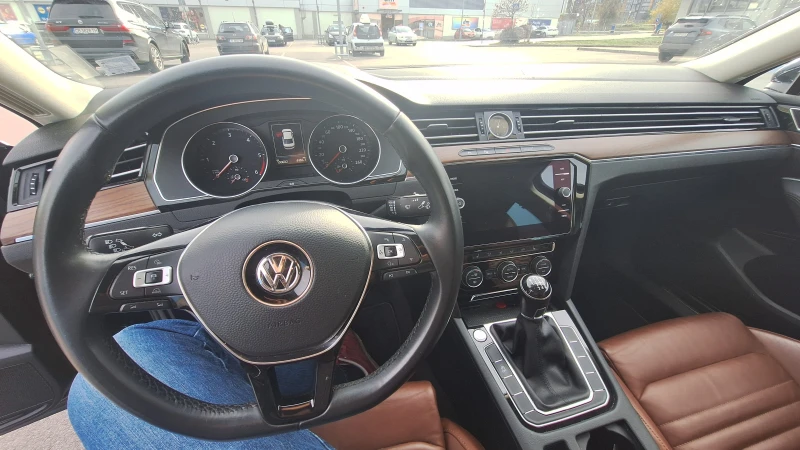 VW Passat 2.0 tdi 150hp, снимка 13 - Автомобили и джипове - 52393156