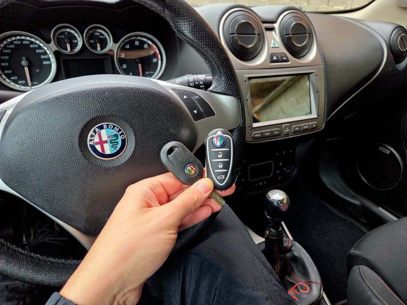 Alfa Romeo MiTo Tjet 155, снимка 14 - Автомобили и джипове - 52654164