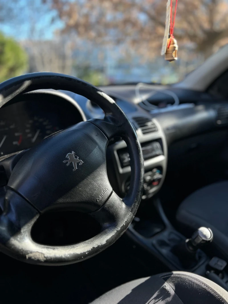 Peugeot 206, снимка 5 - Автомобили и джипове - 52774819