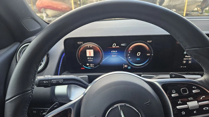 Mercedes-Benz EQB 250 + , снимка 9 - Автомобили и джипове - 52944423
