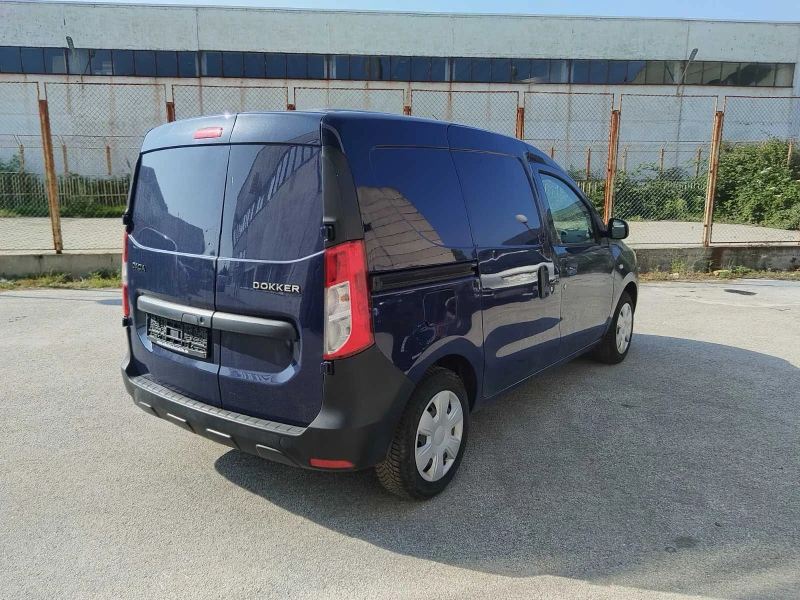Dacia Dokker 1.6 Sce, снимка 6 - Автомобили и джипове - 53437689