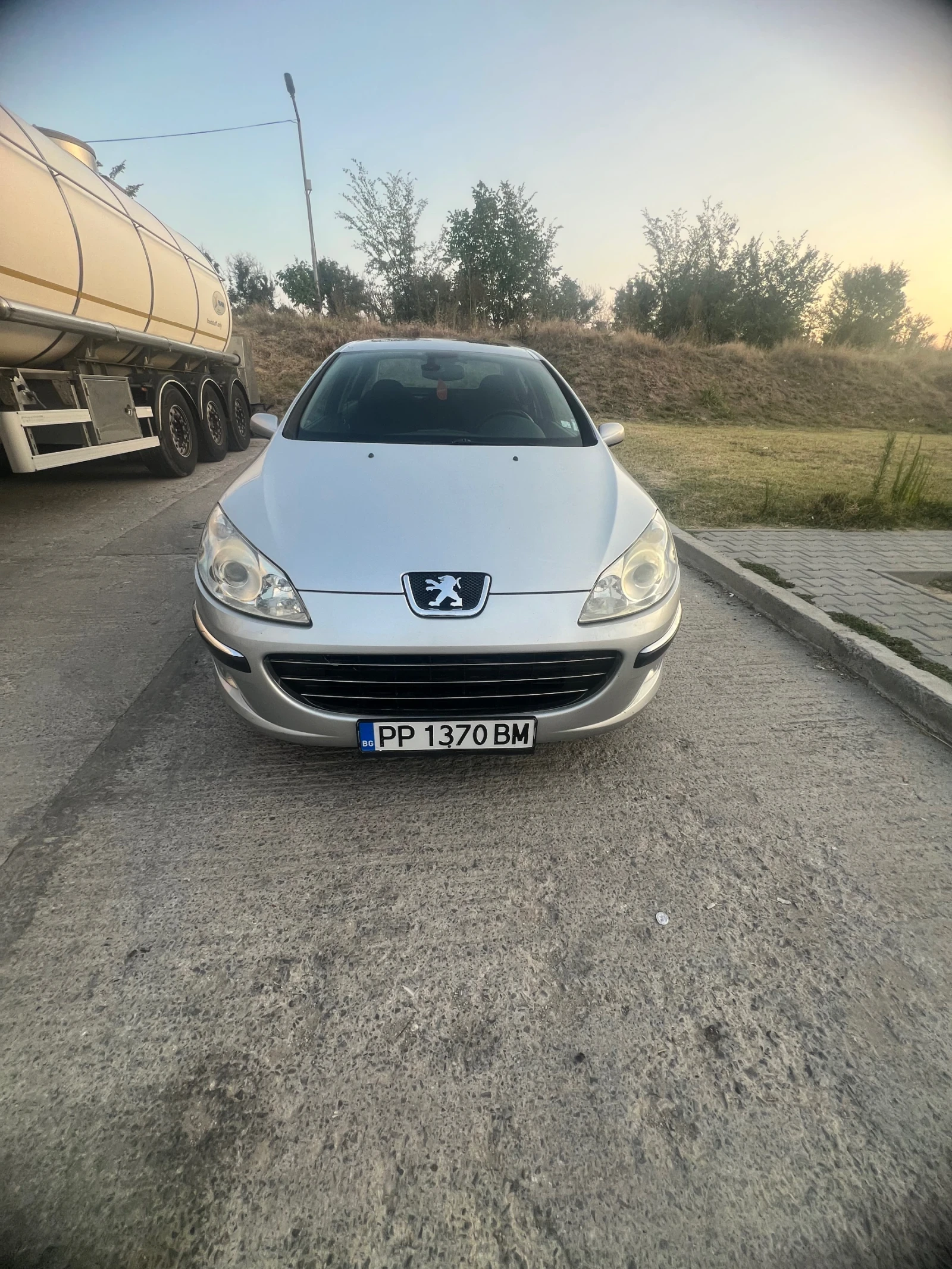 Peugeot 407 1600, снимка 1