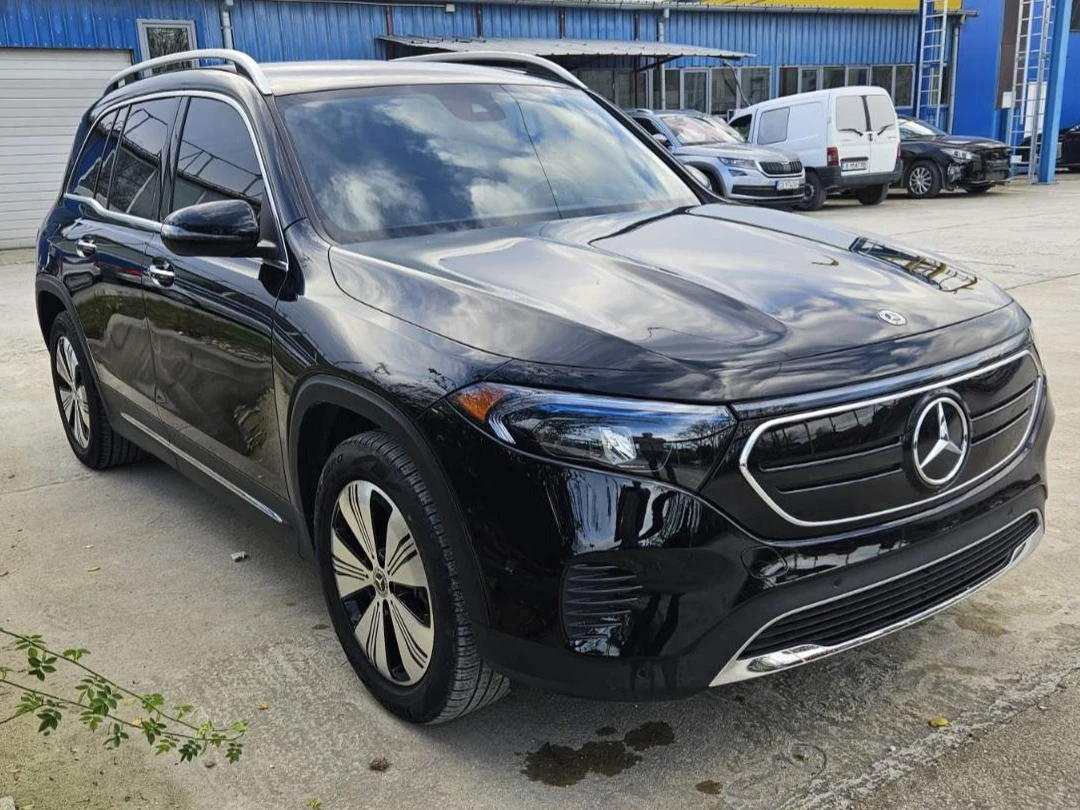 Mercedes-Benz EQB 250 + , снимка 1