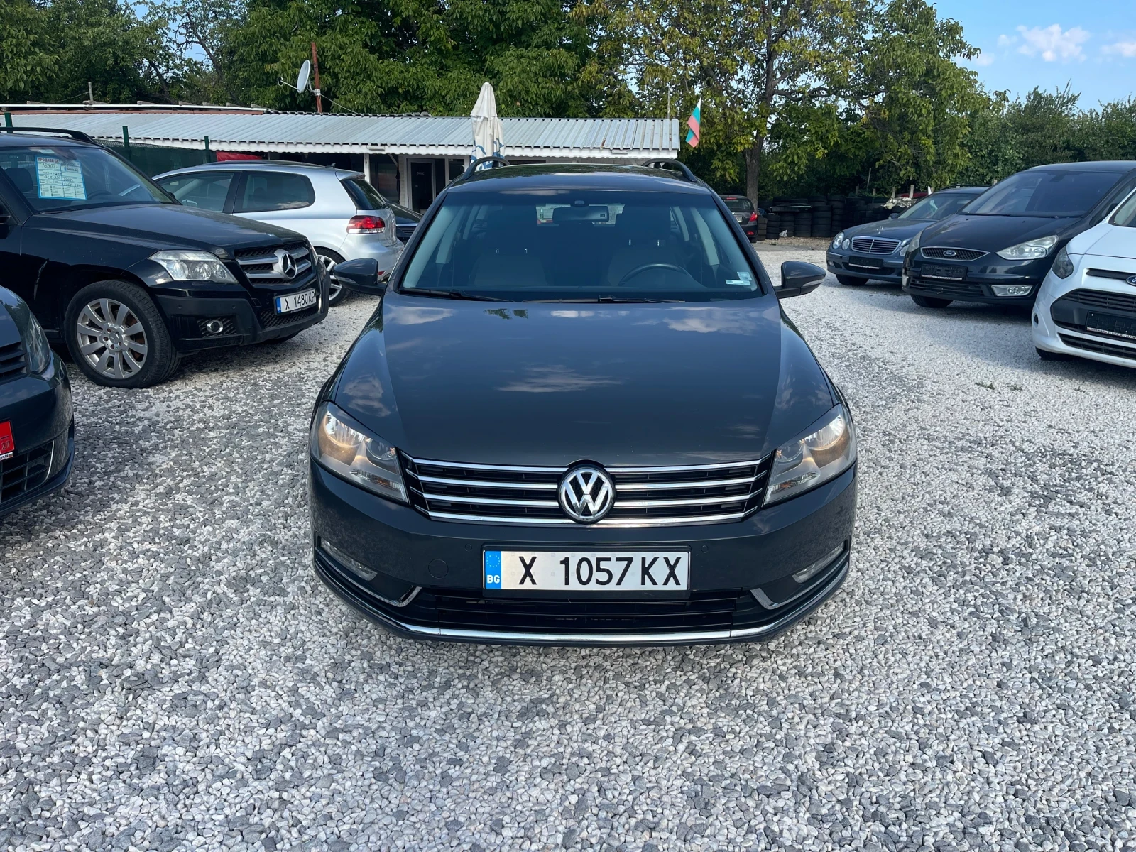 VW Passat - [1] 